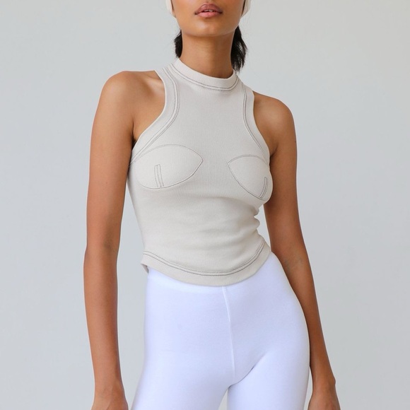 Orseund Iris Racerback Sports Tank - Picture 2 of 7